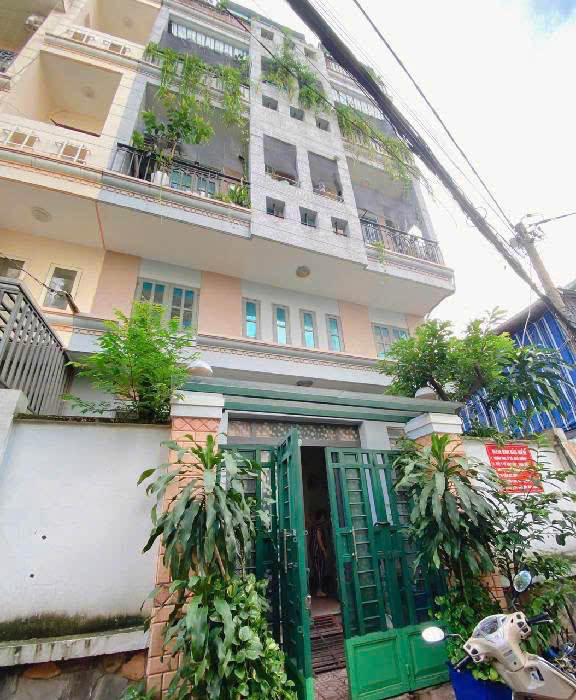 Bán nhà CMT8, mặt tiền 6m6, Quận 3, hẻm 5m, 5 tầng, 6.6x7.7, nhỉnh 9 tỷ